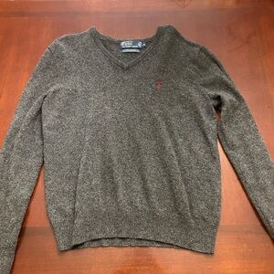 Men’s gray vintage Polo Ralph Lauren v-neck sweater size medium